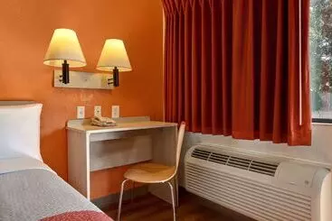 Motel 6 Monterey, Ca