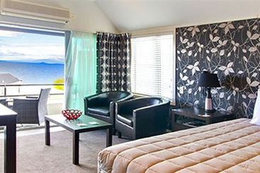 汽车旅馆  Baywater Motor Inn