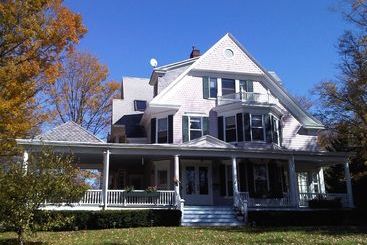 The Catskills Bed & Breakfast & Spa