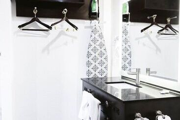 Motel 6 Bellville, Oh   Mid Ohio