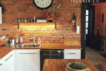 צימר Stara Szkola Trzcin 20