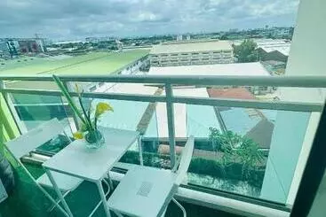 ホテル Azure Urban Resort Residences By April