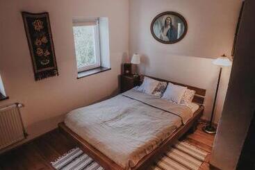 Sady Błotnica Dom Gościnny