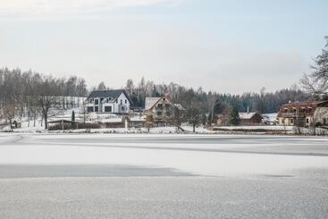 Wypoczynek Na Kaszubach Przy Jeziorach I Lasach