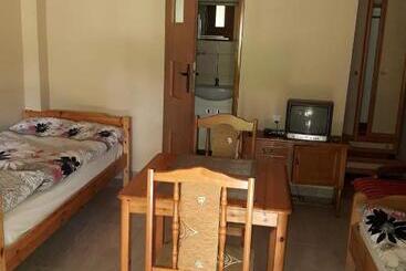 ベッドアンドブレックファースト Agroturystyka W Ogrodach