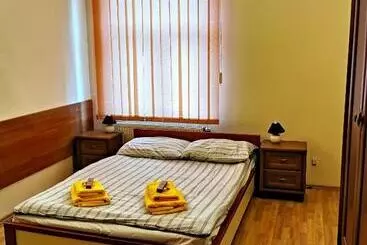 Hotel Aleksandrówka Restauracja I Noclegi