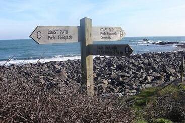 צימר Gallentreath Guest House