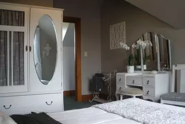 Pensión Taiparoro House 1882