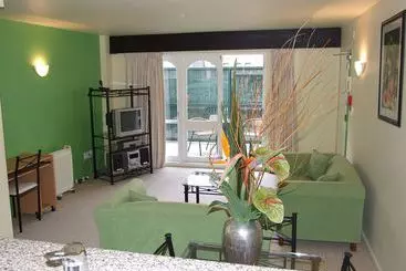 Апартаменты Willis Village