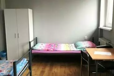 Hostel Pod Topolami
