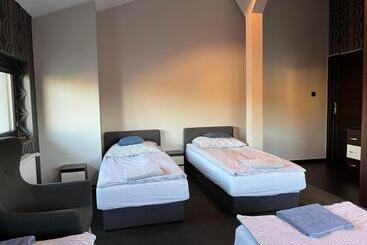 Motel Nad Lewiatanem