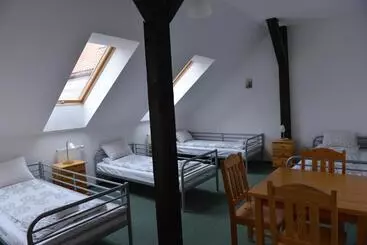 ユースホステル Pokoje Gościnne Domu Pielgrzyma W Supraślu