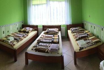 ベッドアンドブレックファースト Pod Kasztanem