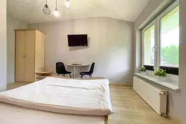 Majatalo Brydar With Sauna, Swimming Pool And Jacuzzi