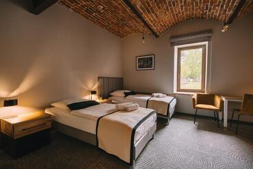 פנסיון Dwór Kolesin