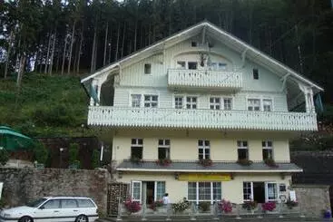 Aamiaismajoitus (B&B) Willa Millennium