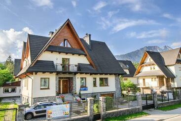 Bed and Breakfast Willa Mozaika