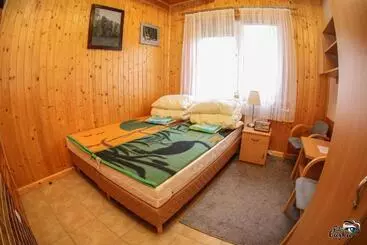 Aamiaismajoitus (B&B) Rowerowa Przystań Agroturystyka Nad Jeziorem Serwy