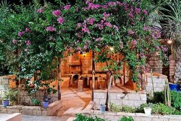 تختخواب و صبحانه Résidence Al Riyadh Land