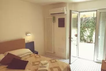 پانسیون Camere Indipendenti Le Terrazze   Piano Terra
