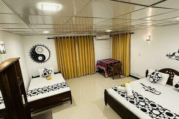 Pensão Sachi S Place