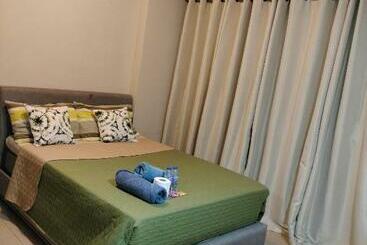 Apartahotel Two Palm Tree Villas By Nadz