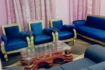 تختخواب و صبحانه Davena Apartments Nyali