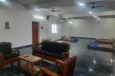 Hôtel Paradise Apk Farm House