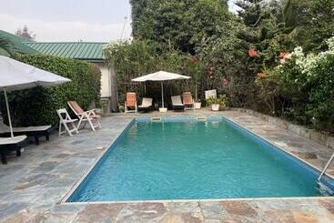 فندق Casablanca Guest Inn