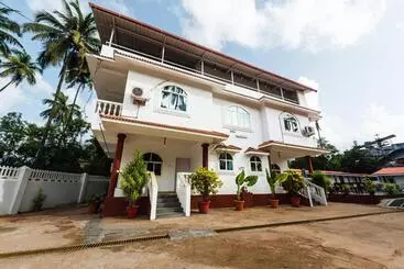 ホテル La Paulo S Near Beach Resort