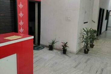 Hotel Rohtak Guest House