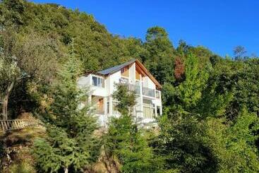 Panzió Ziran Retreat