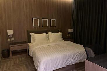 Land Walk Hotel Al Taawoun