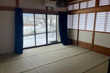 Pensionat 高島市一棟貸切 Biwa Lake琵琶湖 徒歩10分 大人数でご利用だとお得連泊がお得bbq麻雀可能自転車無料利用可