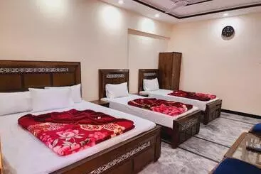 Majatalo New Palace Guest House