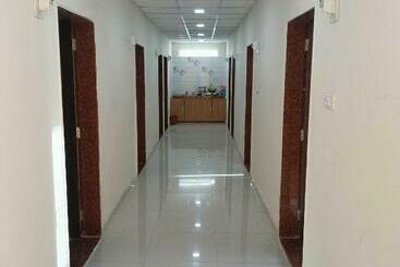 Pop Hotel Dharti Villa