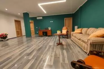 ベッドアンドブレックファースト Limatola Bnb