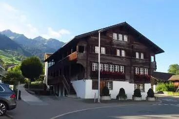 Hotel Farbhaus By Kreuz Sachseln