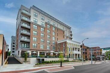 Hotel Hyatt Place Newark Main Street