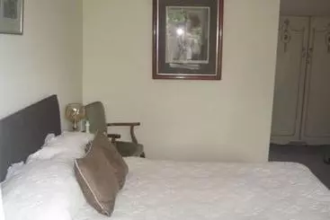 مبيت وإفطار Drayton Lodge