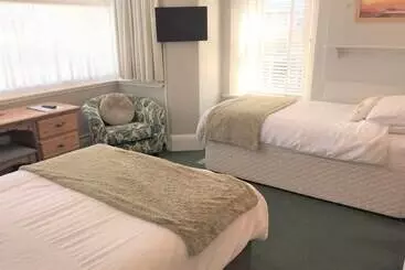 Bed and Breakfast Summer Breeze