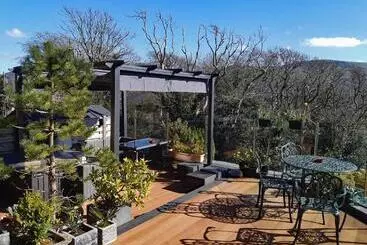 Tourist flats Bryn Melyn Apartments