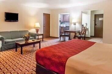 בית מלון כפרי Econo Lodge