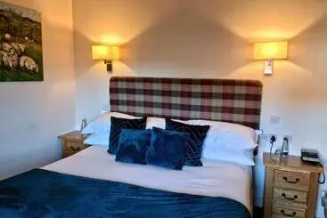 فندق Oak Tree Inn