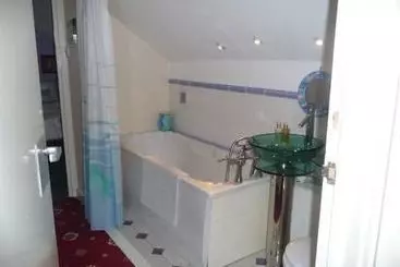 Linchens Bed And Breakfast