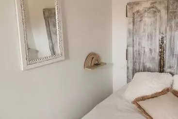 Aamiaismajoitus (B&B) Au Poème Du Chêne, Logement Indépendant, Intimité, Arrivée Autonome