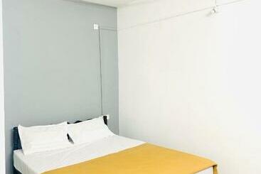 Aamiaismajoitus (B&B) Blueline Holiday Homes