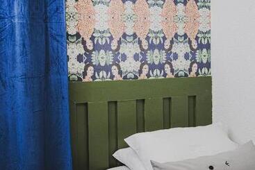 هتل Velero Cavancha