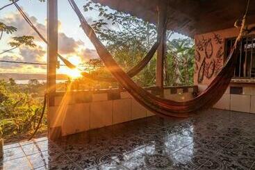 ペンション La Katalinda