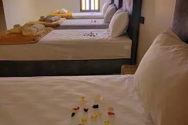 Majatalo Riad Malayine